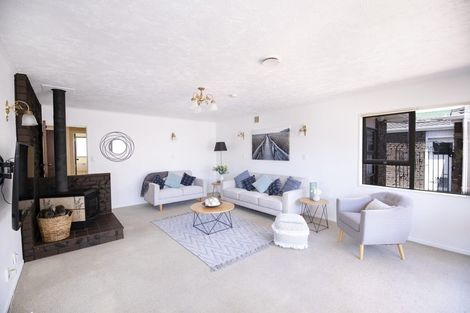 Photo of property in 12a Avenue Road, Greenmeadows, Napier, 4112