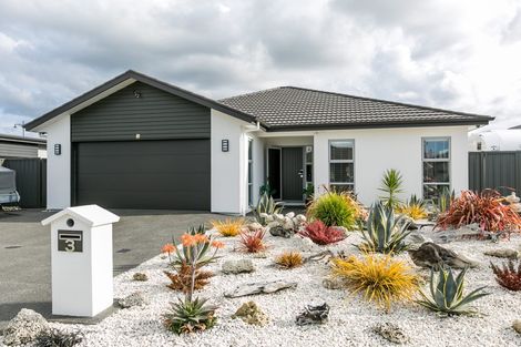 Photo of property in 3 Pelorus Avenue, Poraiti, Napier, 4112