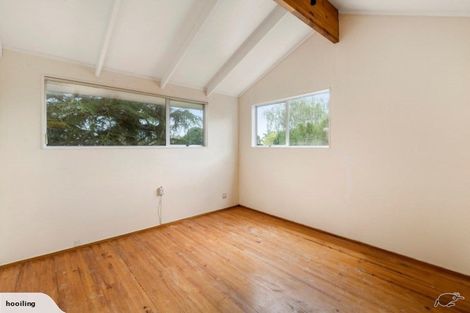 Photo of property in 6 Gloaming Place, Conifer Grove, Takanini, 2112