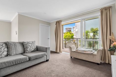 Photo of property in 1 Manawatere Way, Flat Bush, Auckland, 2019