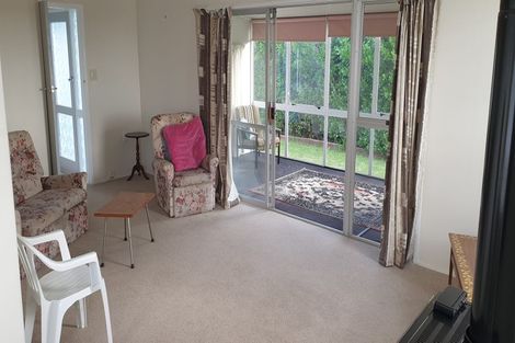 Photo of property in 20 Gibson Place, Patea, 4520