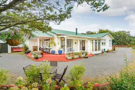 Photo of property in 60 Johnson Street, Bulls, 4818