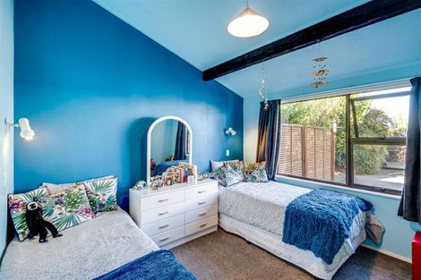 Photo of property in 2 Yeo Place, Taradale, Napier, 4112