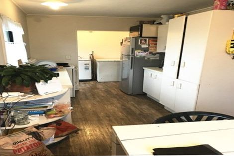 Photo of property in 2/90 Shifnal Drive, Randwick Park, Auckland, 2105