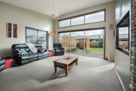 Photo of property in 16 Irwin Logan Drive, Mosgiel, 9024