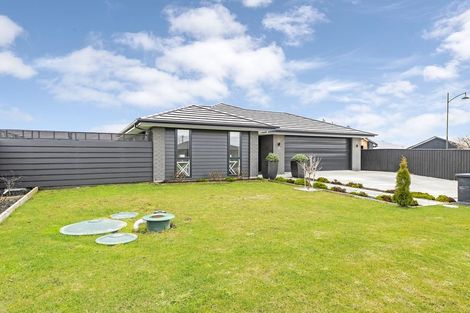Photo of property in 9 Cedric Place, Darfield, 7510