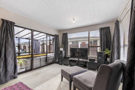 Photo of property in 7a Kinley Street, Rangiora, 7400