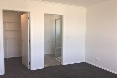 Photo of property in 24 Furlong Road, Papamoa, 3118