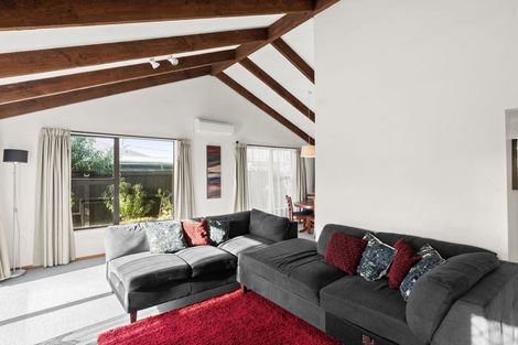 Photo of property in 2/26 Neill Street, Hornby, Christchurch, 8042