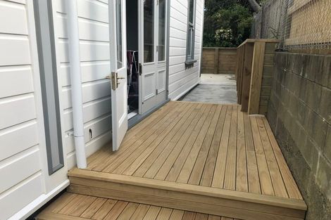 Photo of property in 56 Majoribanks Street, Mount Victoria, Wellington, 6011