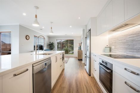 Photo of property in 59 Aotea Drive, Aotea, Porirua, 5024