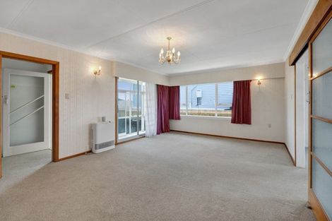 Photo of property in 8 Lydford Place, Spotswood, New Plymouth, 4310