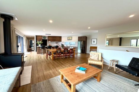 Photo of property in 13 Matuku Lane, Heathcote Valley, Christchurch, 8022