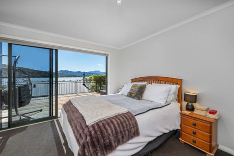 Photo of property in 354b Waikawa Road, Waikawa, Picton, 7220