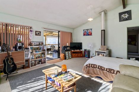 Photo of property in 14 Diamond Street, Pukehangi, Rotorua, 3015