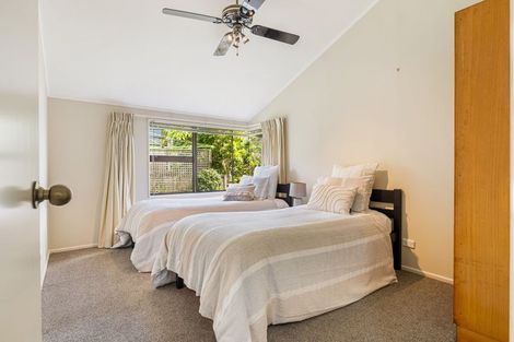 Photo of property in 146 Pacific Parade, Army Bay, Whangaparaoa, 0930