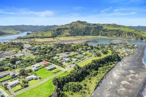 Photo of property in 41a Aria Terrace, Mokau, 4376
