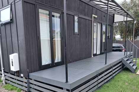 Photo of property in 81 De Lautour Road, Inner Kaiti, Gisborne, 4010