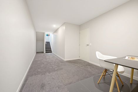 Photo of property in 220 Forest Hill Road, Waiatarua, Auckland, 0612