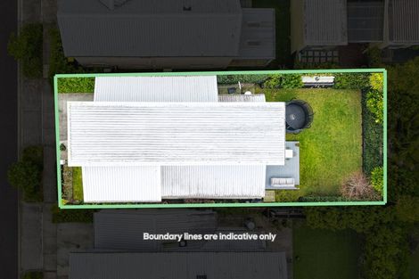 Photo of property in 19 Harakeke Road, Hobsonville, Auckland, 0616