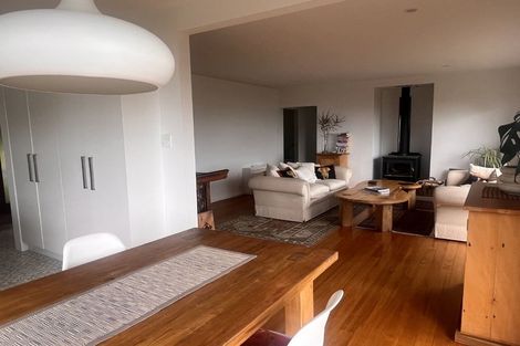 Photo of property in 64 Moncks Spur Road, Redcliffs, Christchurch, 8081