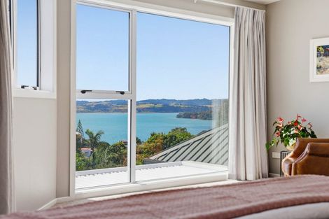 Photo of property in 2 Callender Place, Shelly Park, Auckland, 2014