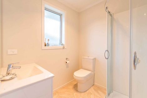 Photo of property in 32 Richardson Road, Omokoroa, 3114