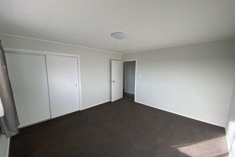 Photo of property in 4 Pureora Place, Clendon Park, Auckland, 2103
