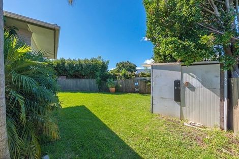 Photo of property in 50 Megan Avenue, Pakuranga Heights, Auckland, 2010