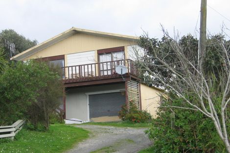 Photo of property in 8 Settlement Road, Kaiwaka, 0573