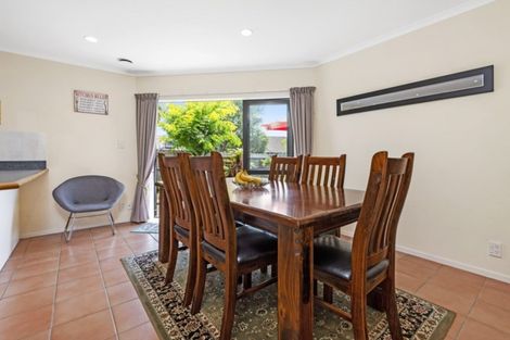 Photo of property in 9 Cockle Road, Cockle Bay, Auckland, 2014