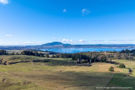 Photo of property in 19 Glenlochy Rise, Acacia Bay, Taupo, 3385