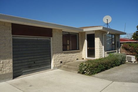 Photo of property in 22a Chipping Lane, Redwood, Christchurch, 8051