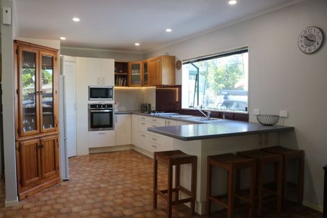 Photo of property in 11 Ohiwa Parade, Ohope, 3121