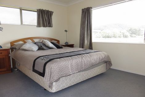 Photo of property in 109 Russell Bruce Place, Onemana, Whangamata, 3691