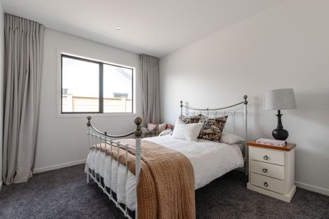 Photo of property in 42 Hugo Shaw Drive, Cambridge, 3434