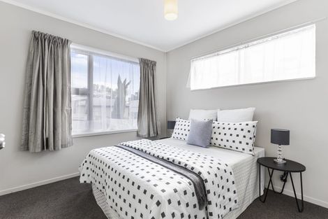 Photo of property in 1/166 Pakuranga Road, Pakuranga, Auckland, 2010