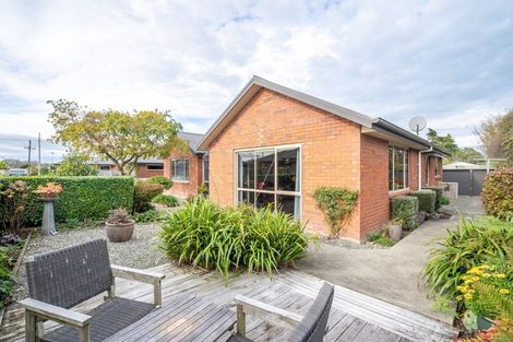 Photo of property in 96 Park Street, Winton, 9720