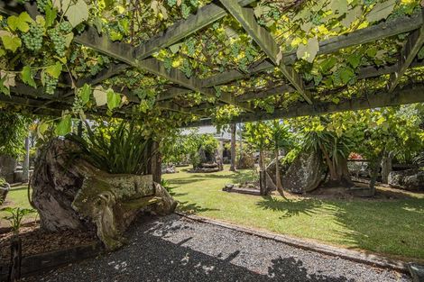 Photo of property in 18 Waro Drive, Hikurangi, 0114