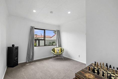 Photo of property in 83b Princess Street, Waitara, 4320