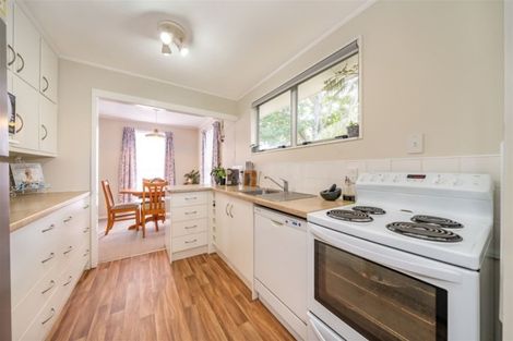 Photo of property in 22 Gemstone Drive, Birchville, Upper Hutt, 5018