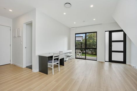 Photo of property in 6 Moki Place, Long Bay, Auckland, 0630