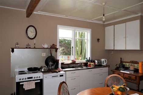 Photo of property in 295 Matakohe West Road, Matakohe, 0594