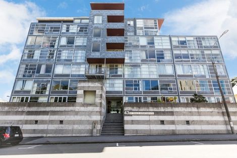 Photo of property in St Pauls Apartments, 7/43 Mulgrave Street, Thorndon, Wellington, 6011