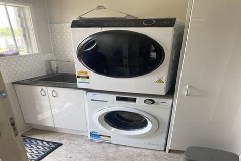 Photo of property in 16 Tatariki Street, Rosehill, Papakura, 2113