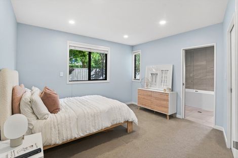 Photo of property in 142 Upland Road, Remuera, Auckland, 1050