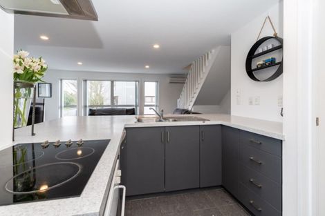 Photo of property in 1/86 Springfield Road, St Albans, Christchurch, 8014