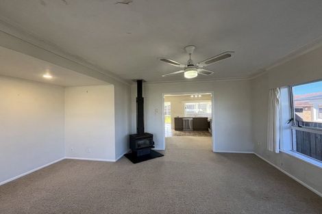 Photo of property in 7 Paterson Avenue, Pukekohe, 2120