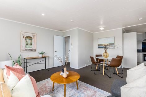 Photo of property in 11a Latitude Close, Whitby, Porirua, 5024