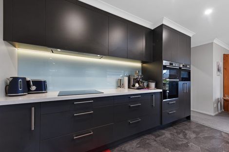 Photo of property in 100 Iwa Street, Mapua, 7005